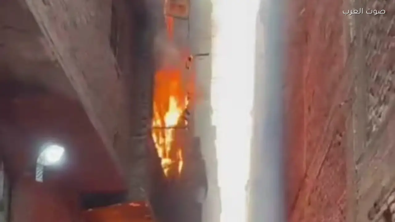 حريق يلتهم طابقين في مصنع عسلية بشبرا الخيمة