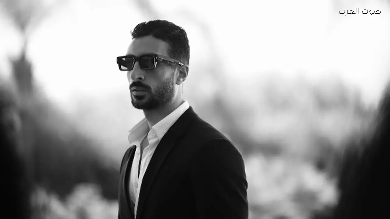 حسن حفني مدرب سباحة في مسلسل “اللون الأزرق” برمضان 2026