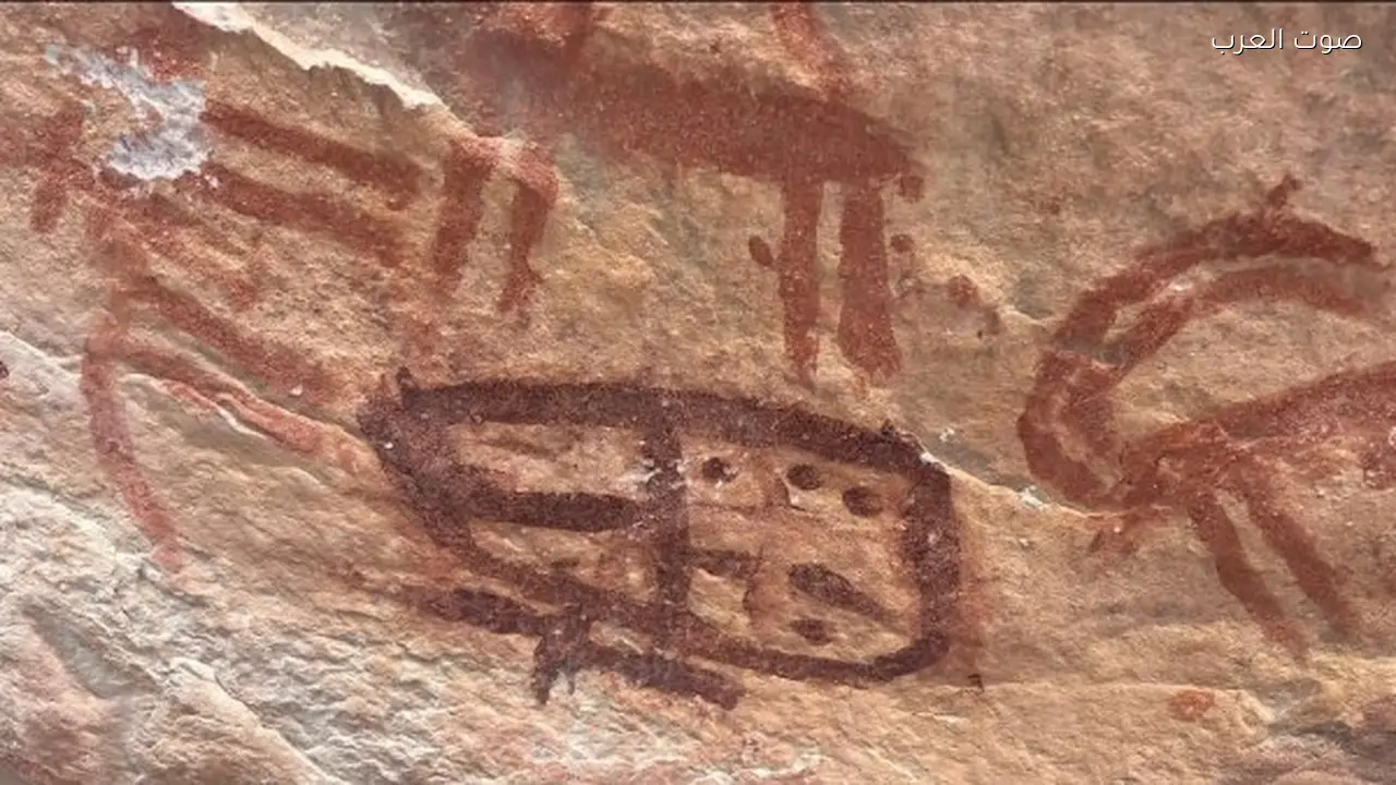 خبير آثار يدعو لمشروع وطني لتوثيق نقوش سيناء