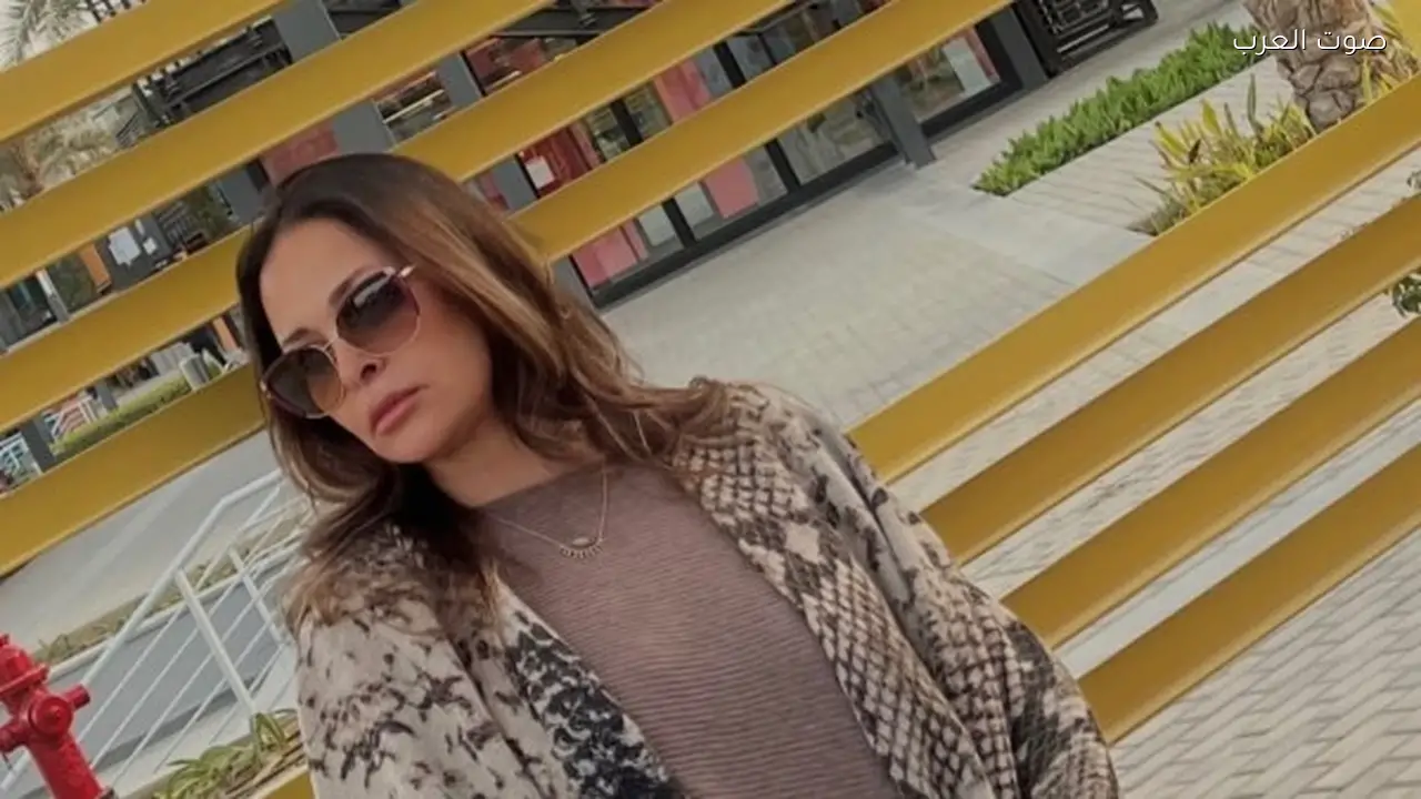 داليا البحيري تتألق بإطلالة جديدة في صور حديثة