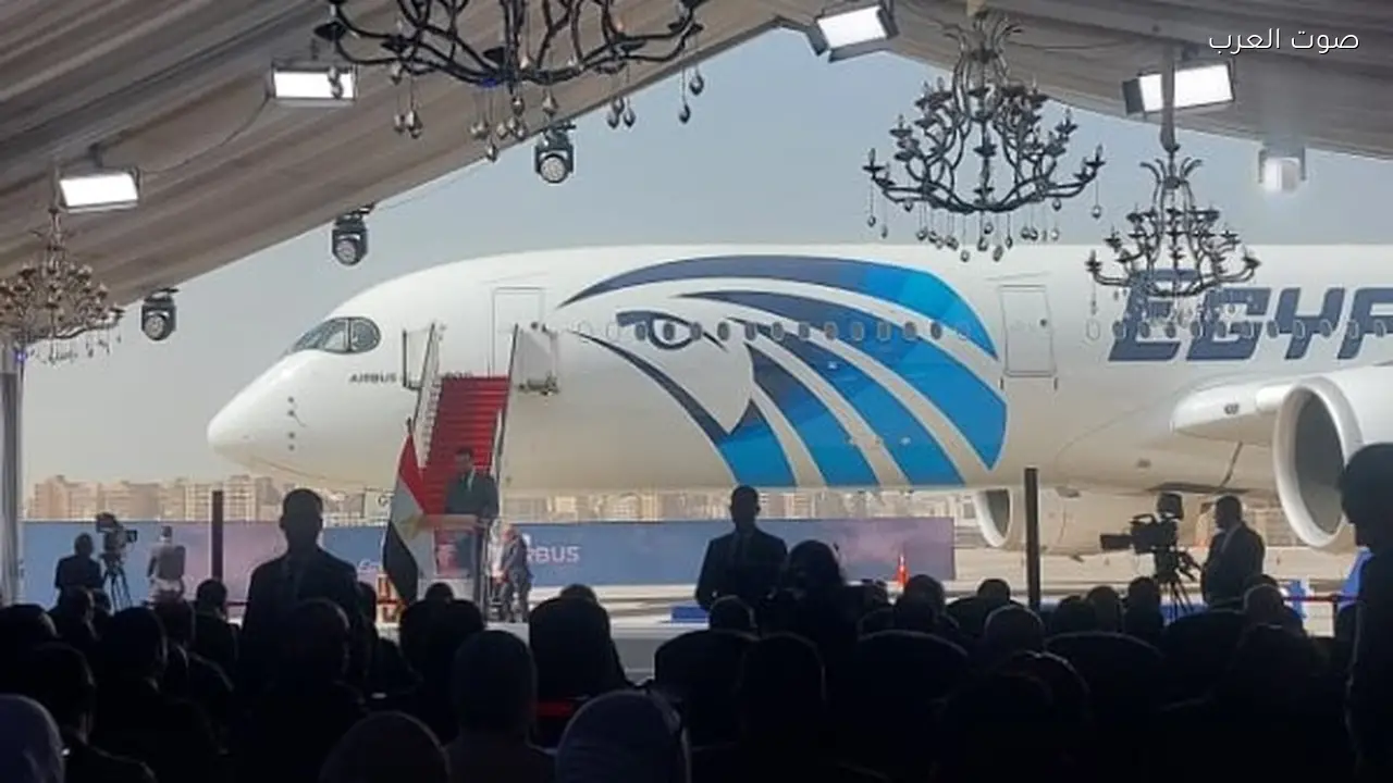 رئيس إيرباص: طائرة A350-900 تعزز أسطول مصر للطيران