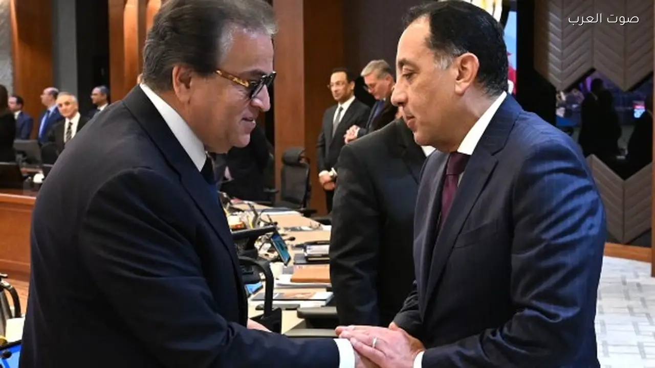 رئيس الوزراء يعقد أول مؤتمر صحفي بعد التعديل الوزاري