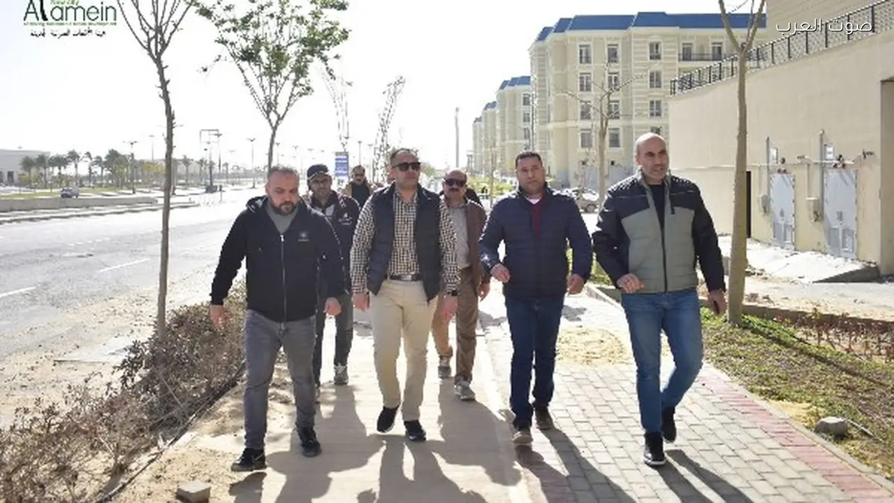 رئيس جهاز العلمين يتفقد المشروعات ويضمن الالتزام بالمواعيد