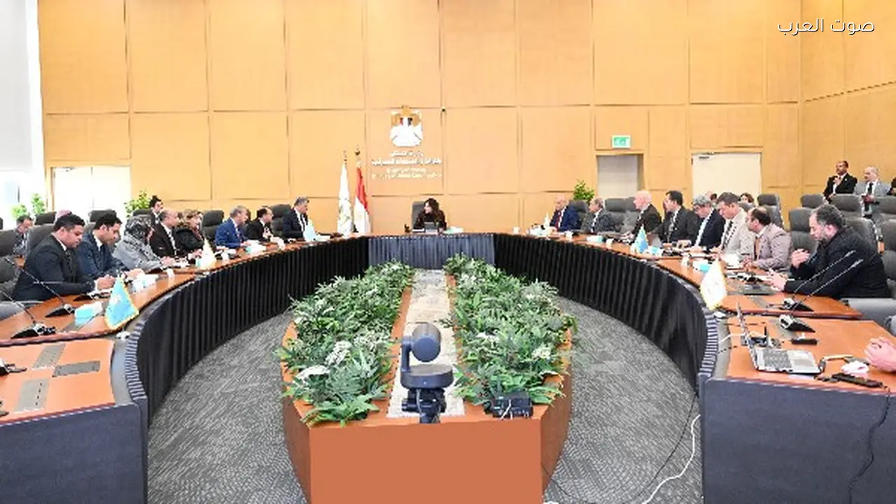 راندة المنشاوي: مشروعات حياة كريمة أولوية وزارة الإسكان