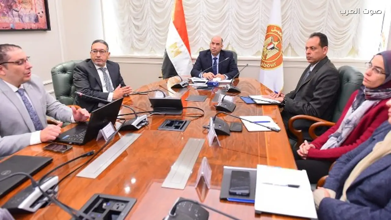 رداد يتابع استعدادات وزارة العمل لرفع خدماتها على مصر الرقمية