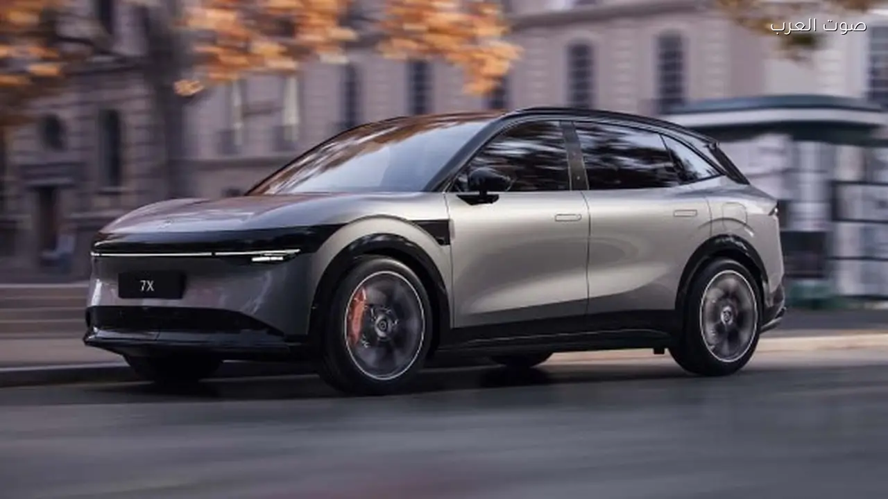 زيكر X7 2026 يتسارع بقوة 636 حصاناً