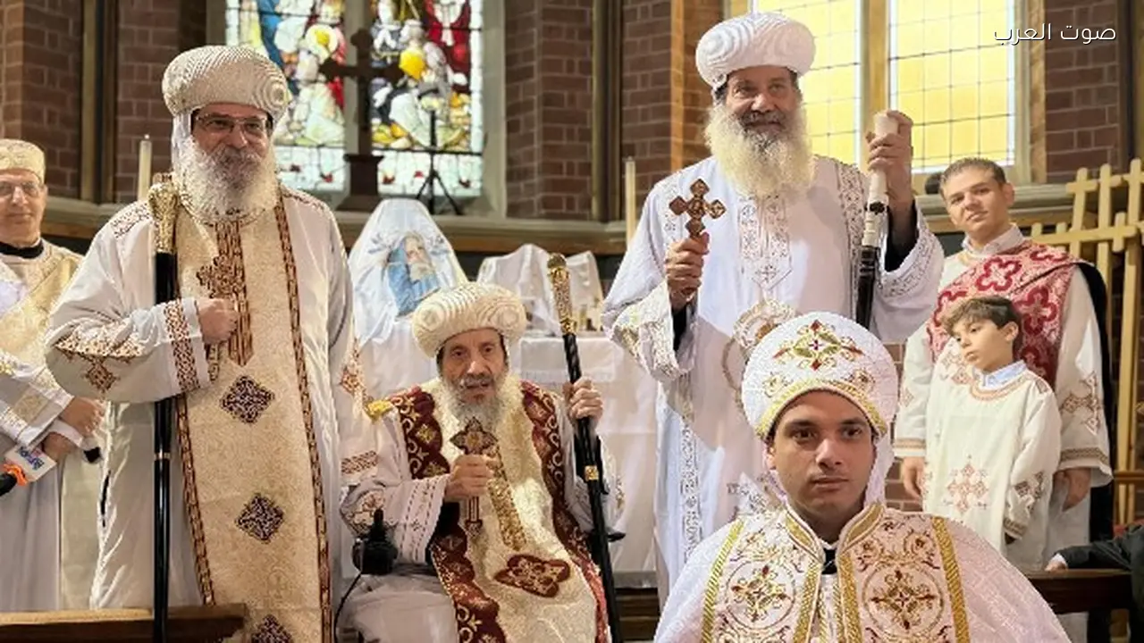 سيامة كاهن جديد في كنيسة هيستينجز بالمملكة المتحدة