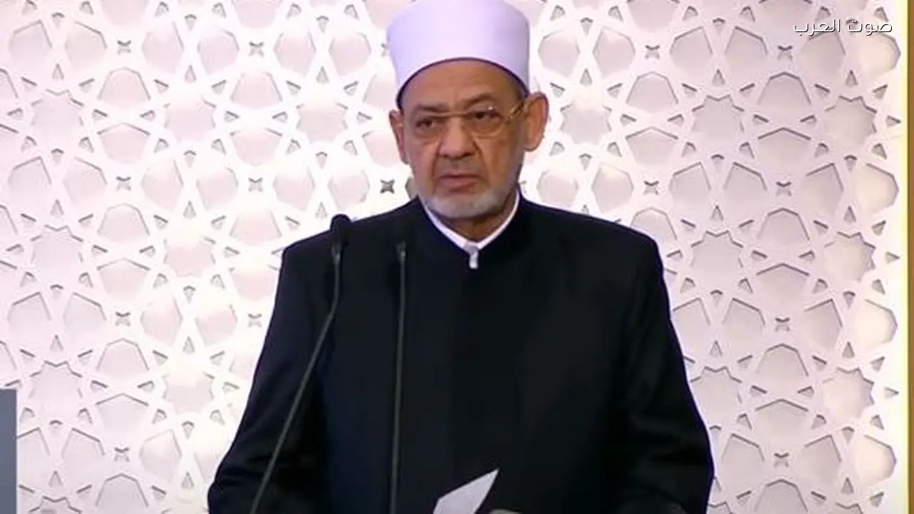 شيخ الأزهر يؤكد: الإسلام يحقق المساواة بين الرجل والمرأة