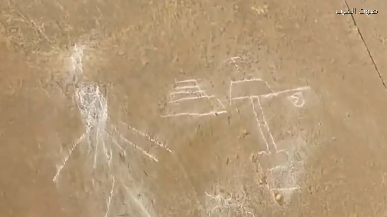 صاحب واقعة رسم الطباشير في سقارة يعتذر للمصريين عبر فيديو