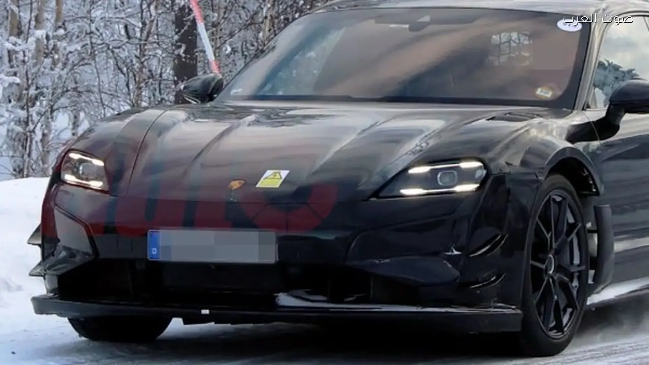 صور مسربة تكشف تصميم بورش تايكان الجديد المستوحى من GT3 RS