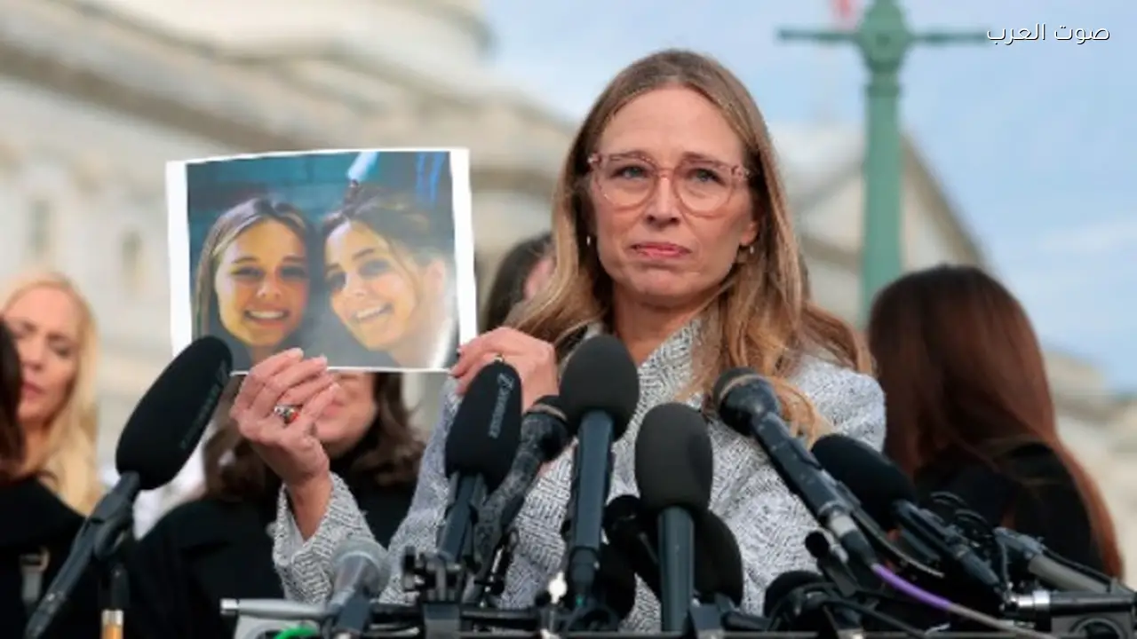 ضحايا إبستين يطالبون واشنطن بزيادة الشفافية في نشر الملفات