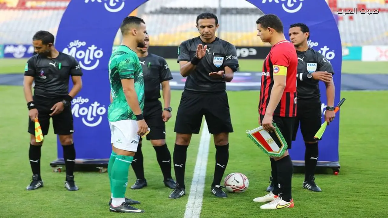 طاقم تحكيم مباراة الأهلي وزد في الدوري المصري