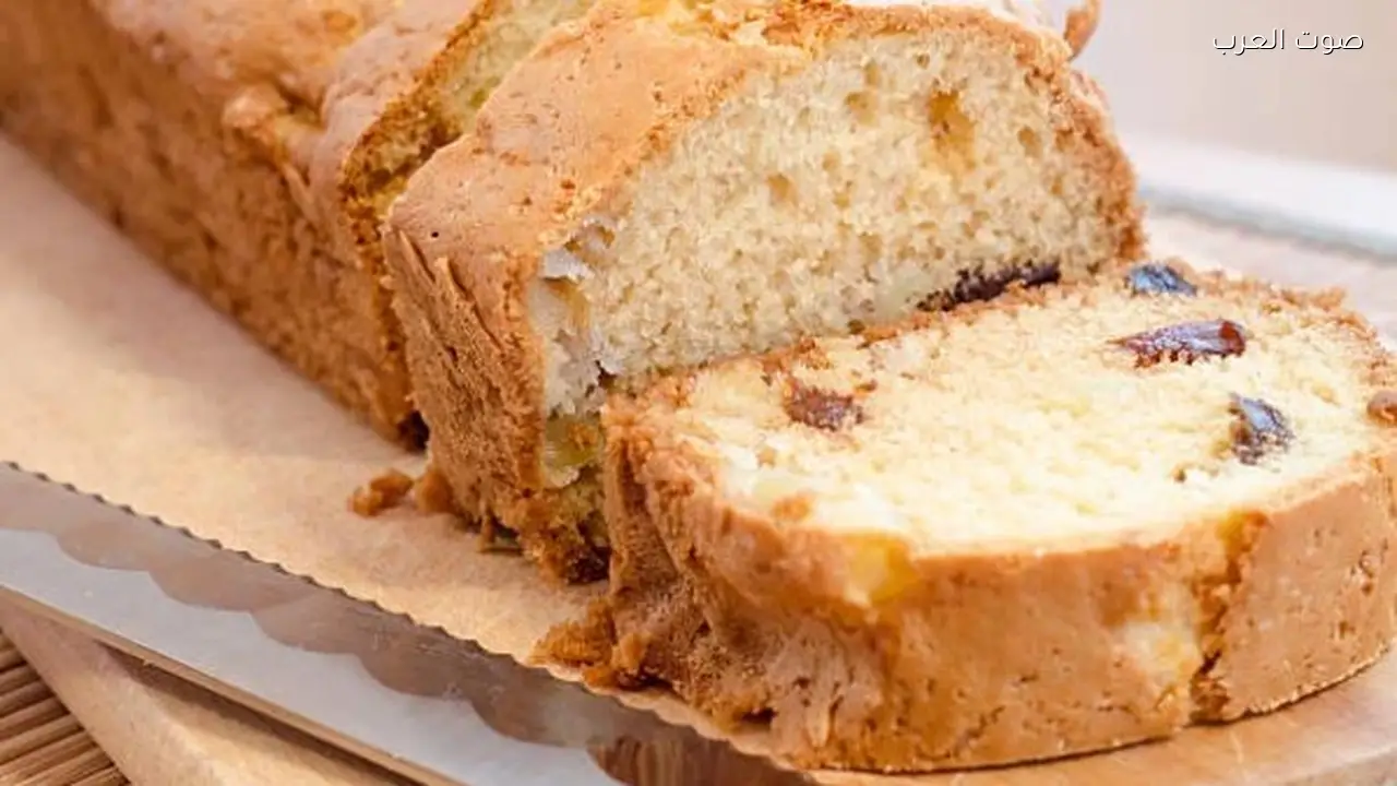 طريقة تحضير كيكة الزبيب الهشة للفطور والعشاء والشاي