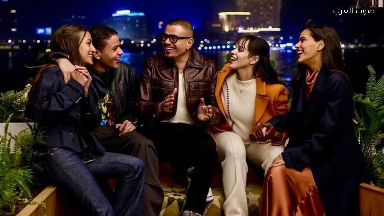 عمرو دياب يحقق 400 مليون مشاهدة في يومين بأغنية “ناقصاك القعدة”