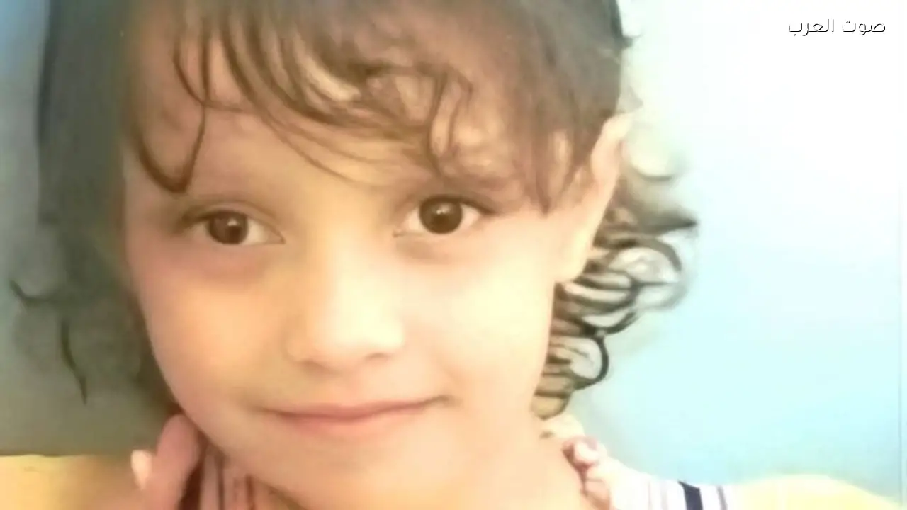 قرارات النيابة بعد معاينة مسرح جريمة مقتل الطفلة قمر