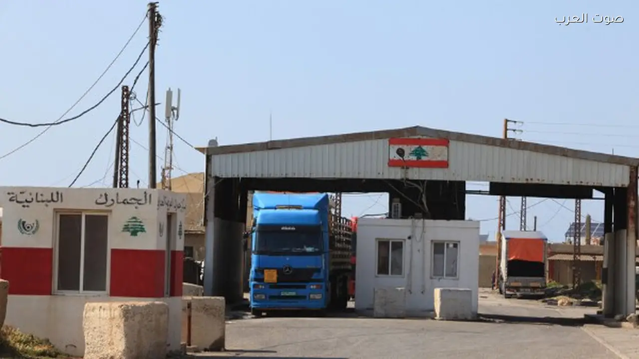 قطع الطريق أمام الشاحنات السورية المتجهة إلى لبنان مستمر بعد تعثر المفاوضات