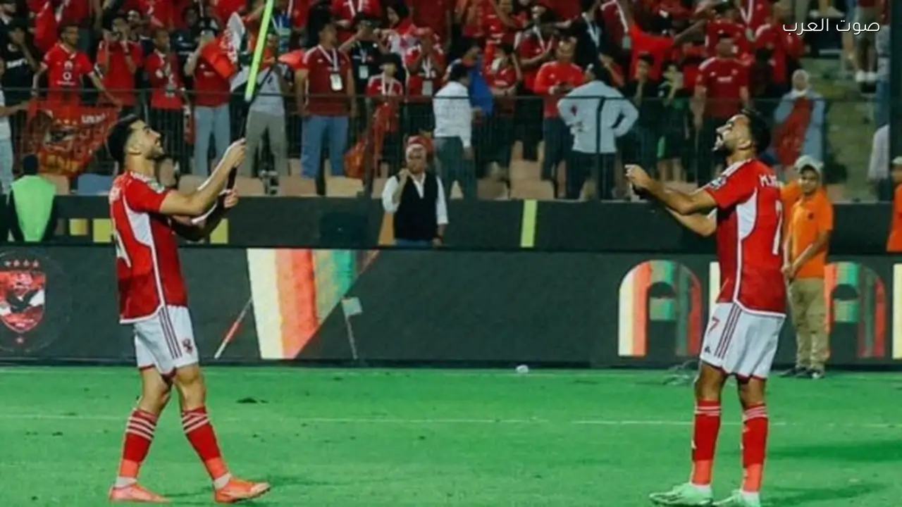 كهربا يحتفل بعيد ميلاد محمد عبد المنعم