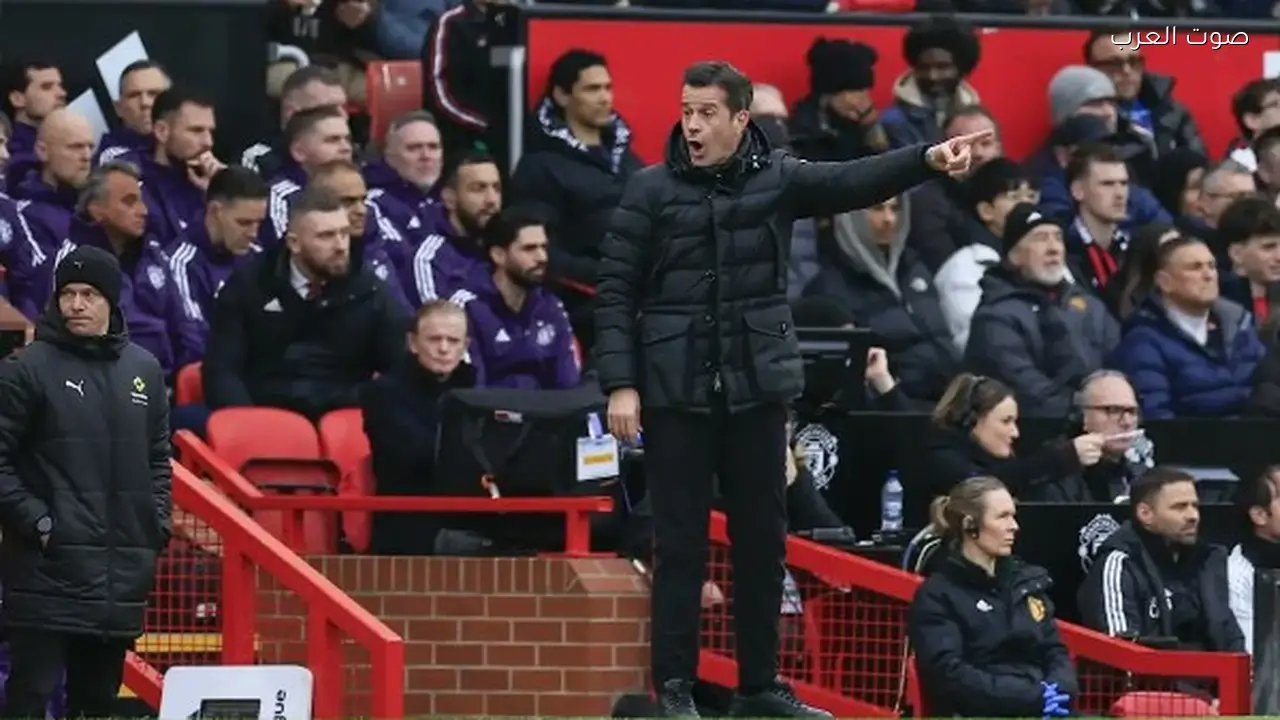 ماركو سيلفا ينتقد التحكيم وVAR عقب خسارة فولهام أمام مانشستر يونايتد