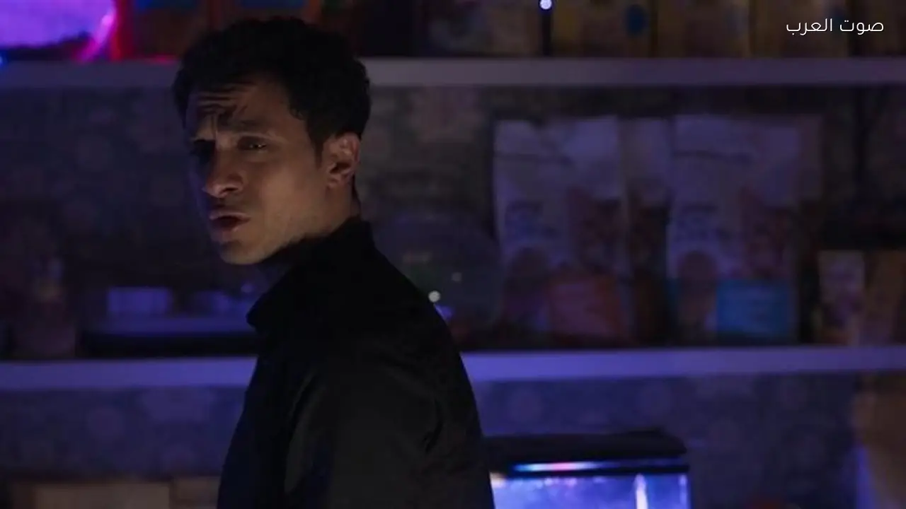 مسلسل عين سحرية الحلقة 9: عصام عمر يمارس الابتزاز ضد محمد علاء