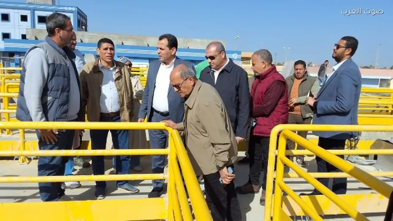 نائب وزيرة الإسكان يتفقد مشروعات مياه الشرب والصرف الصحي في الفيوم