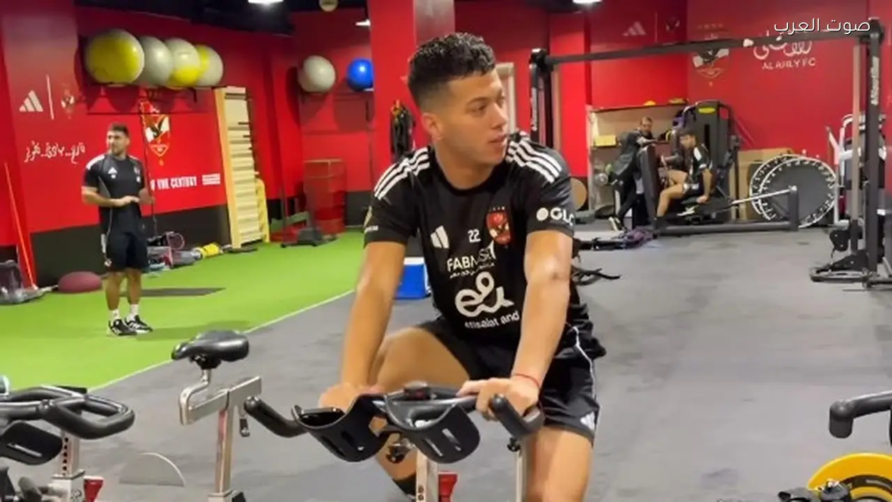 ناقد رياضي يطالب بالتحقيق في تصريحات إمام عاشور