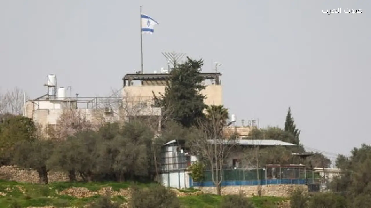 نتنياهو يسحب الجنسية من فلسطينيين ويأمر بترحيلهما