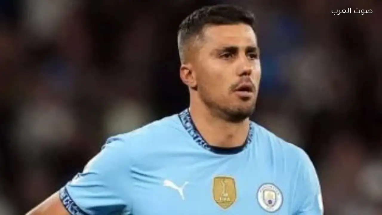 نجم مانشستر سيتي يواجه تهمة بسبب تصريحاته