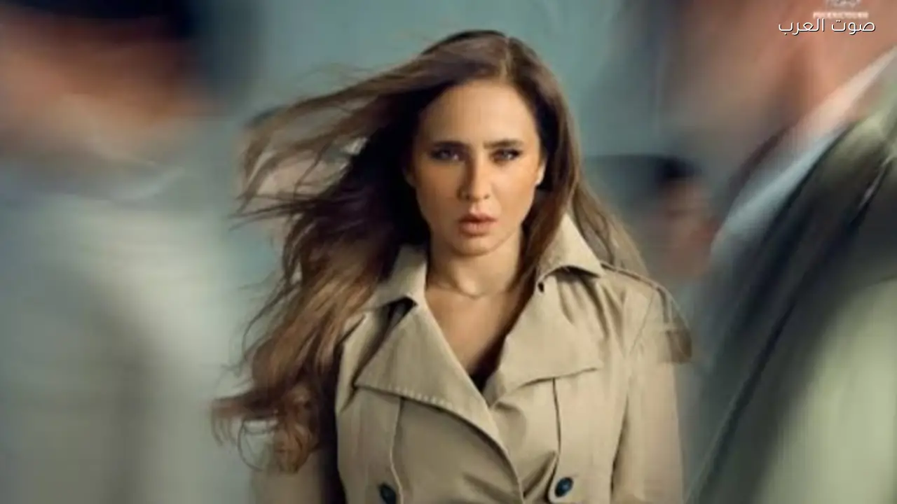 نيللي كريم تتلقى إشادات واسعة في الحلقة الخامسة من “على قد الحب”