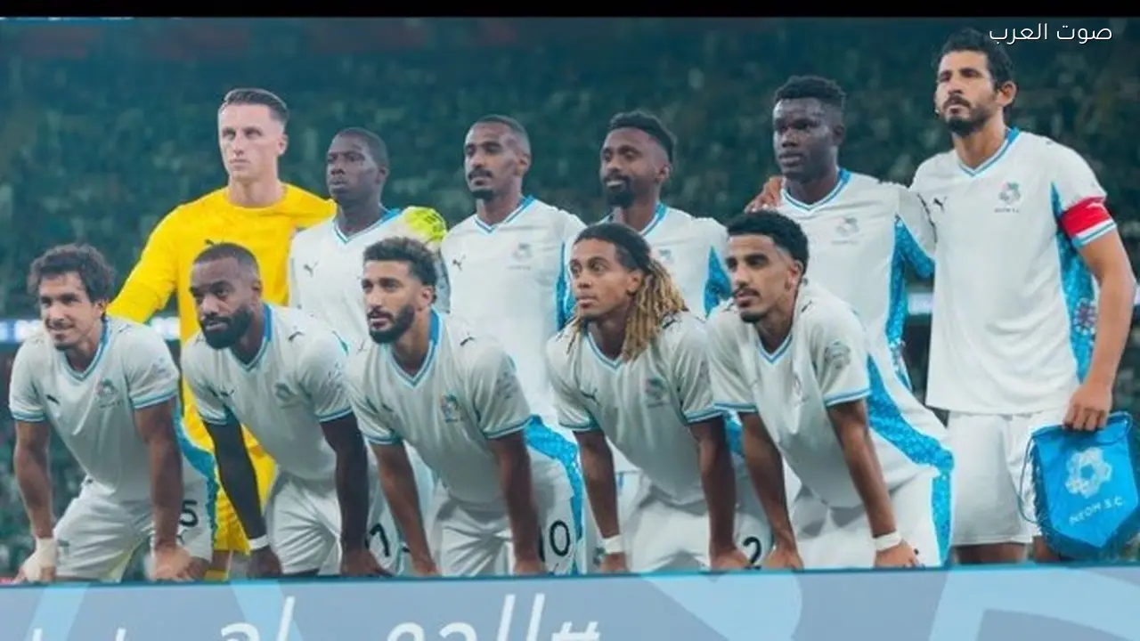 نيوم يهزم الخليج في الدوري السعودي بعد انقطاع الكهرباء