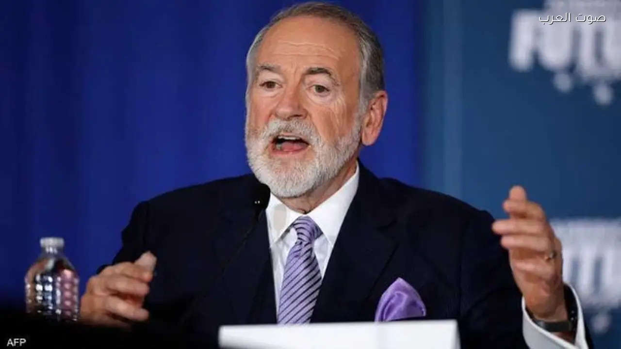 هاكابي ينبه الإيرانيين: ترامب ملتزم بوعوده والضربة لم تُحدد بعد