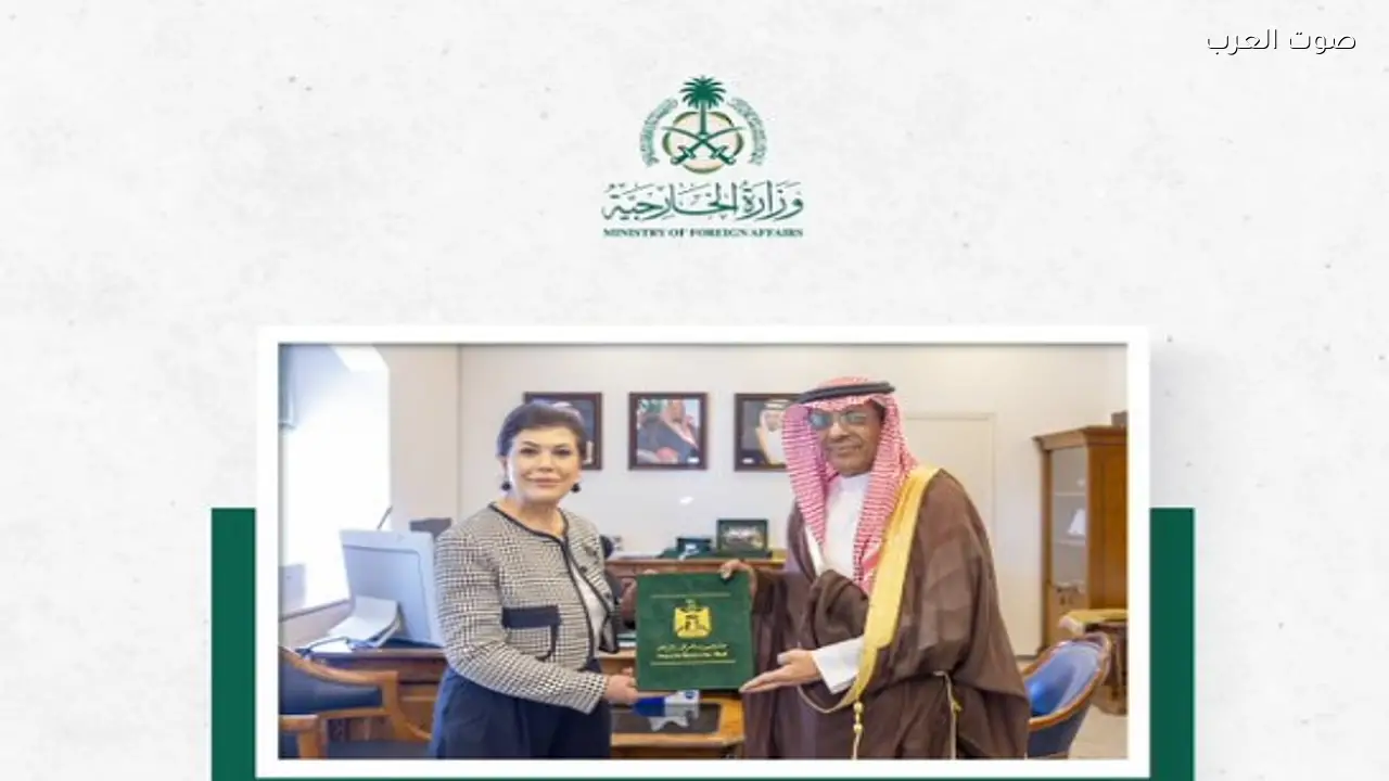وزير الخارجية يتلقى رسالة من نظيره العراقي لتعزيز العلاقات