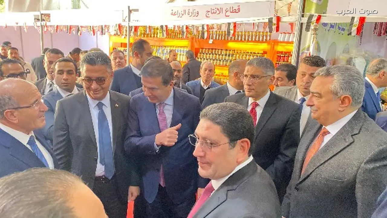 وزير الزراعة يقرر خفض أسعار البطاطس والبيض في المعرض الزراعي