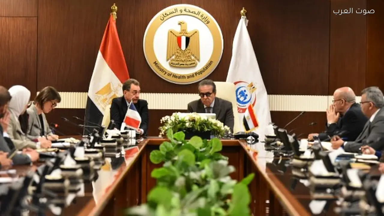 وزير الصحة يتباحث مع سفير فرنسا دعم علاج مرضى الأورام من غزة
