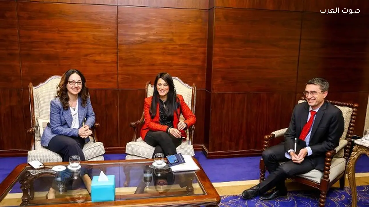 وزيرة التخطيط تبحث مع وفد البنك الدولي مشروعات التحول الأخضر في مصر