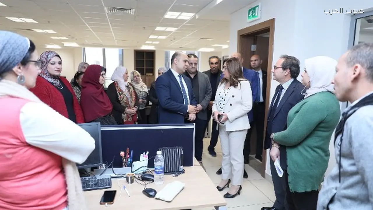 وزيرة التنمية المحلية تتفقد الإدارات وتؤكد تحسين خدمات المواطنين