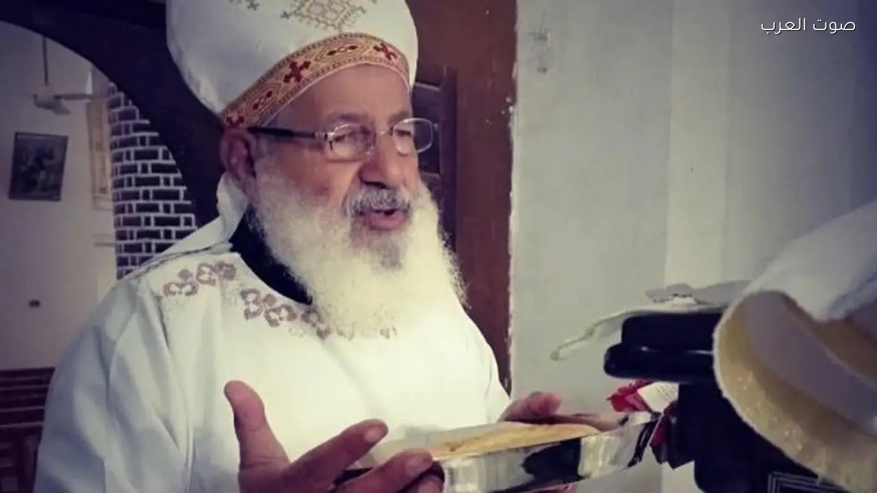 وفاة كاهن من إيبارشية صنبو والبابا تواضروس يعزي أسرته