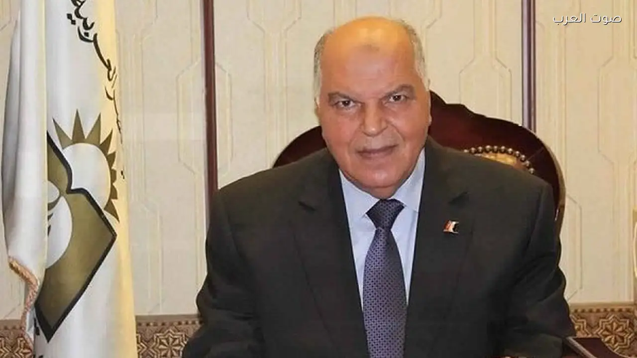 وفاة معلم في فصل دراسي بحلوان ودعوة لدعم أسرته