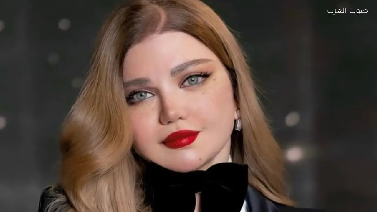 ياسمين الخطيب تظهر بأناقة جديدة في أحدث إطلالة