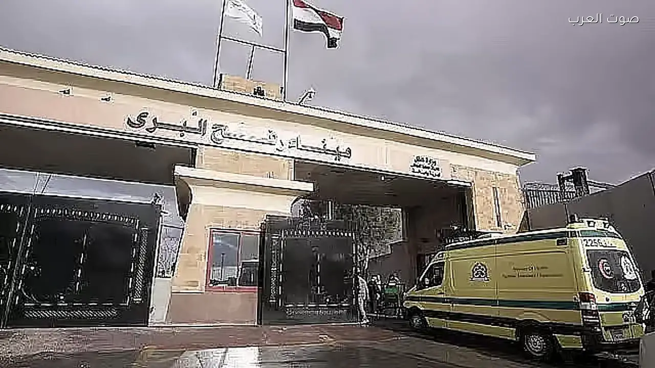 معبر رفح يستقبل عائدين فلسطينيين جدد إلى غزة