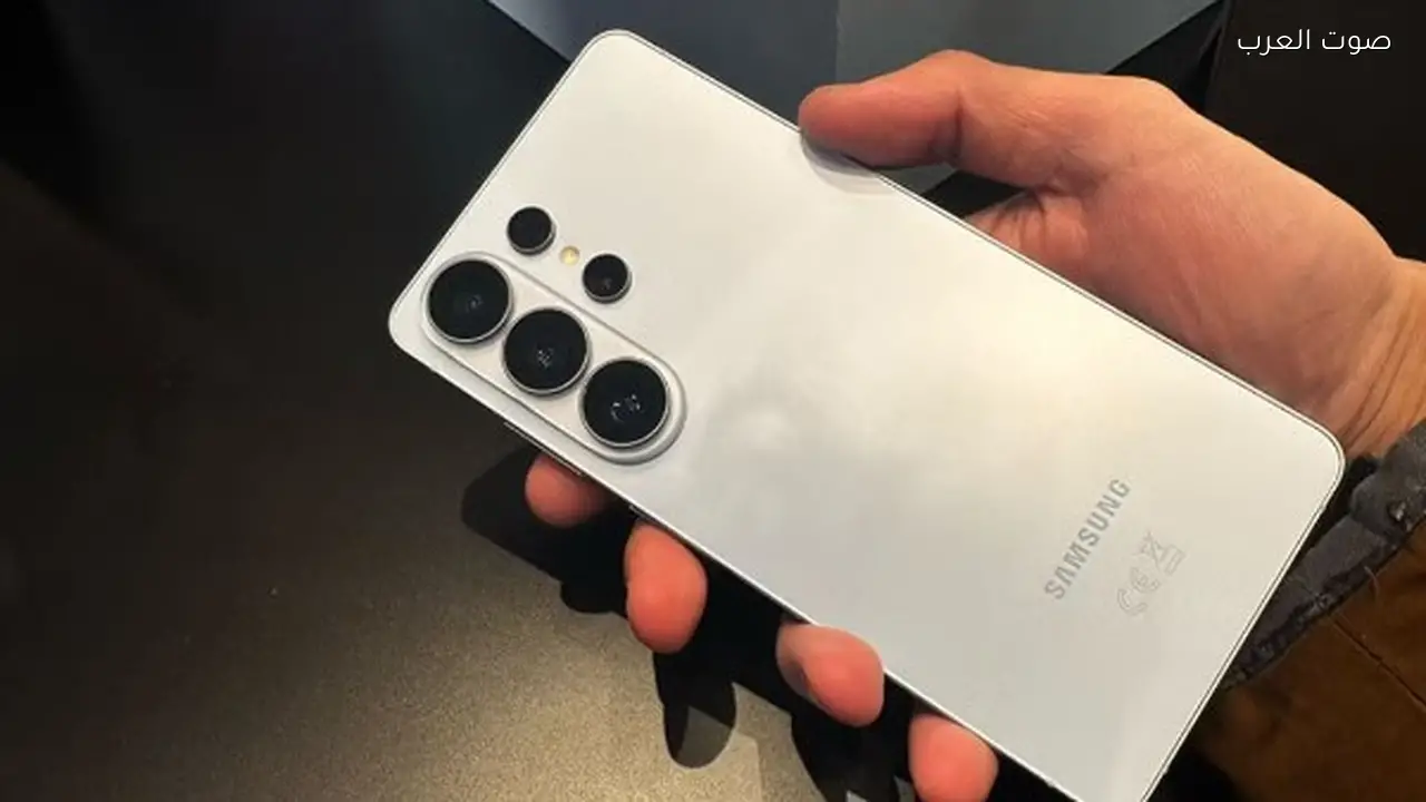 4 فوائد لشاشة الخصوصية في هاتف Galaxy S26 Ultra