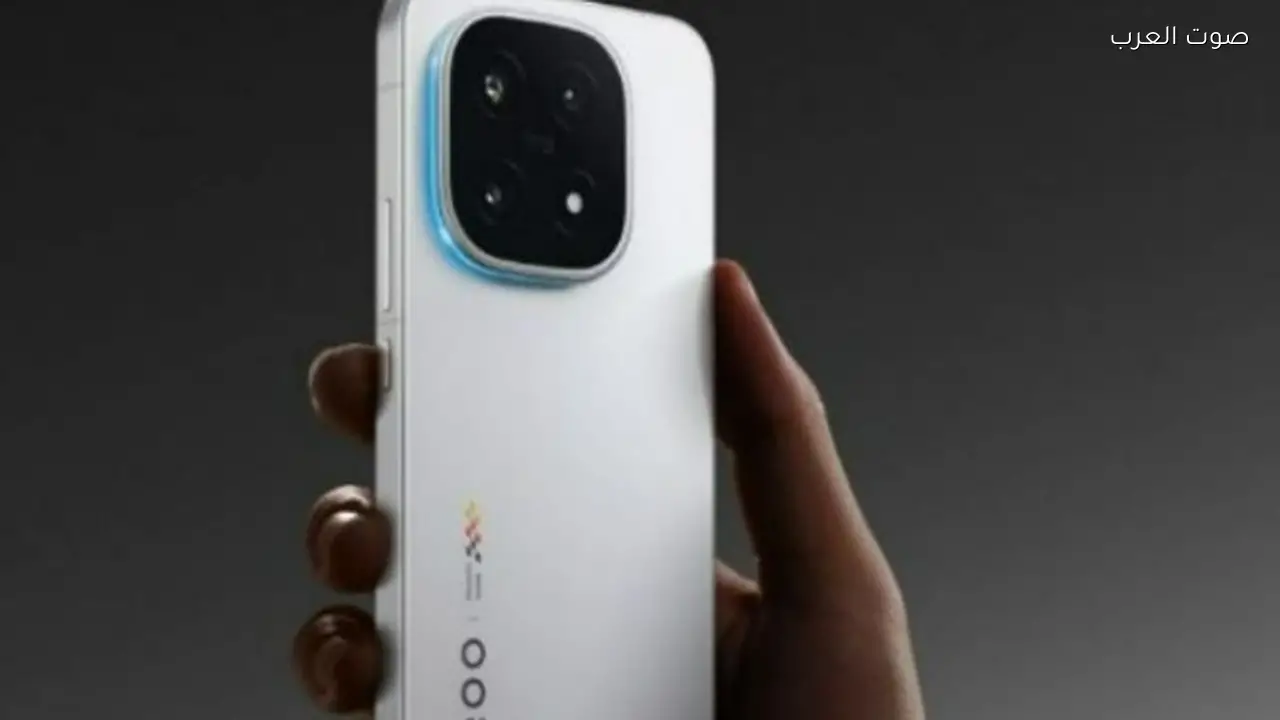 iQOO تطلق سلسلة هواتف جديدة تنافس سامسونج بمواصفات مميزة