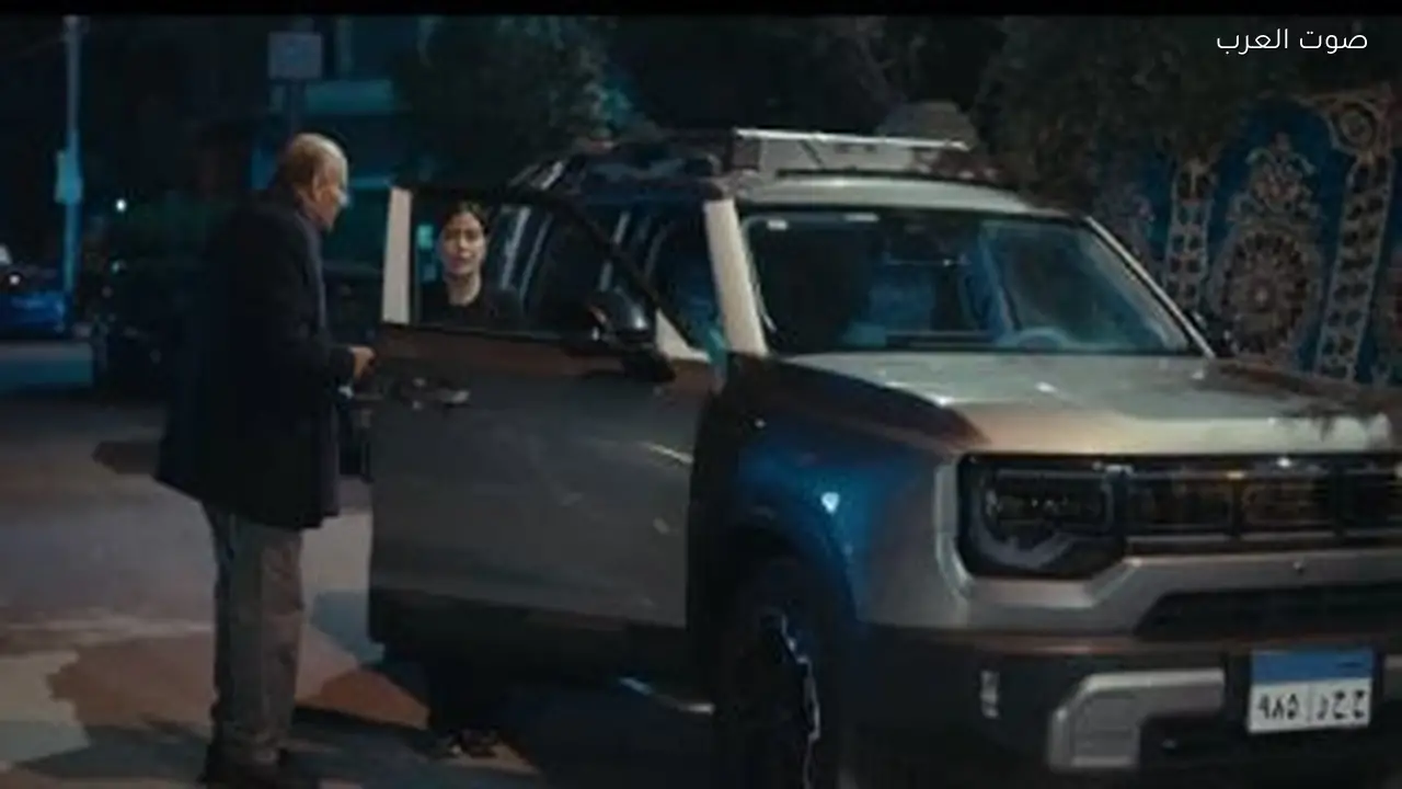 آمنة ترفض التحدث مع والدها في الحلقة 2 من اللون الأزرق