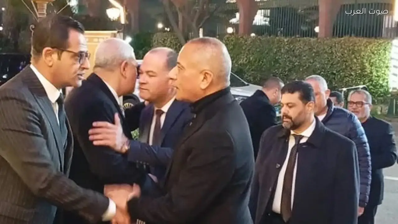 أحمد موسى والمسلماني ومصطفى بكري يشاركون في عزاء فهمي عمر