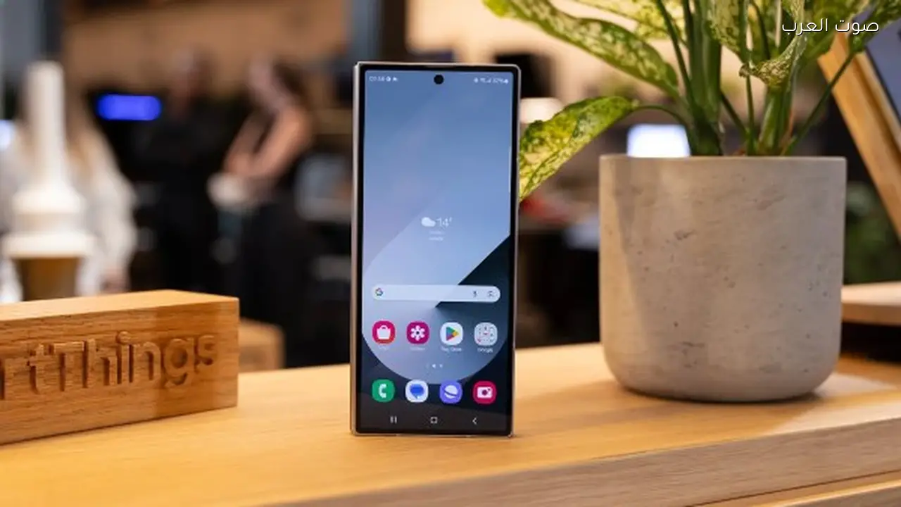 أسعار آيفون القابل للطي قد تصل إلى 3000 دولار