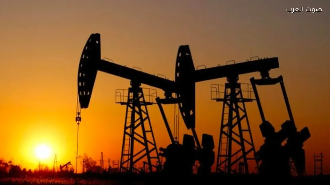 أسعار النفط ترتفع وعقود خام برنت تزيد 1.8%