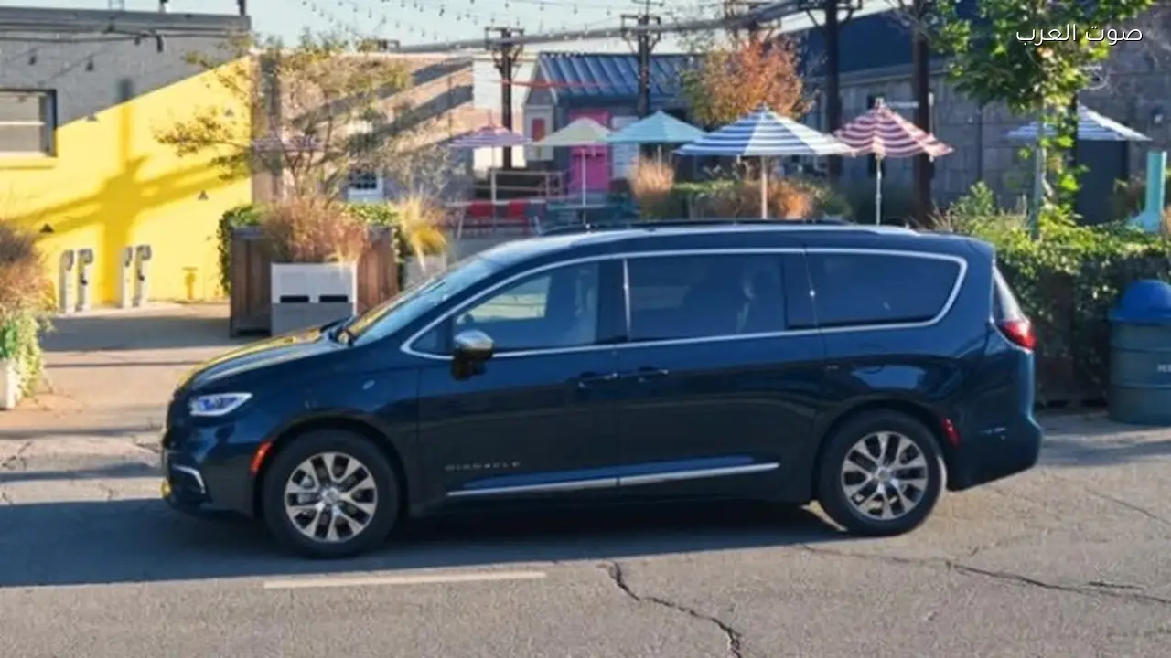 أسعار كرايسلر باسيفيكا 2027 في السعودية تتوفر الآن