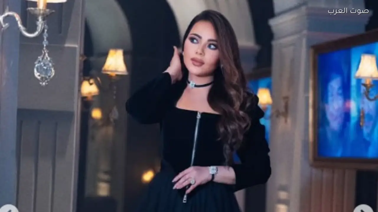 أسما إبراهيم تتألق بإطلالة أنيقة باللون الأسود