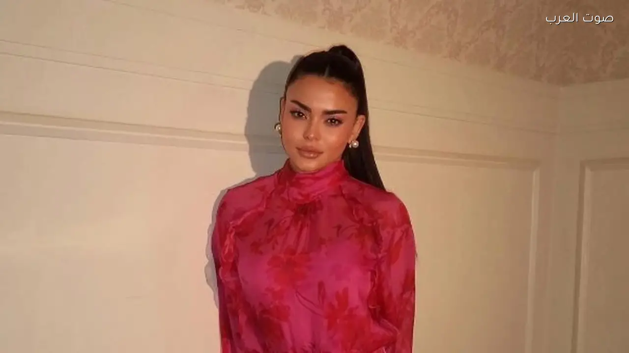 أسماء جلال تتألق بإطلالة جديدة في أحدث ظهور لها