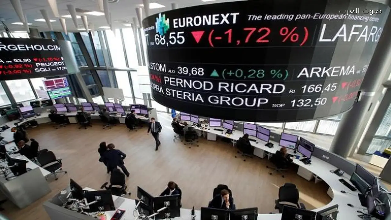 أسواق الأسهم الأوروبية تنخفض مع تزايد المخاوف من أسعار الفائدة والحرب