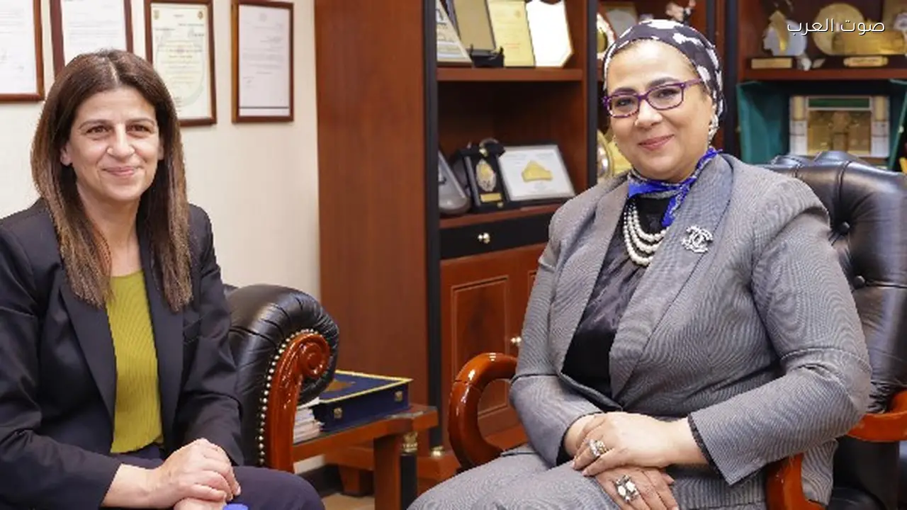 أمل عمار تبحث تعزيز التعاون مع قبرص لتمكين المرأة